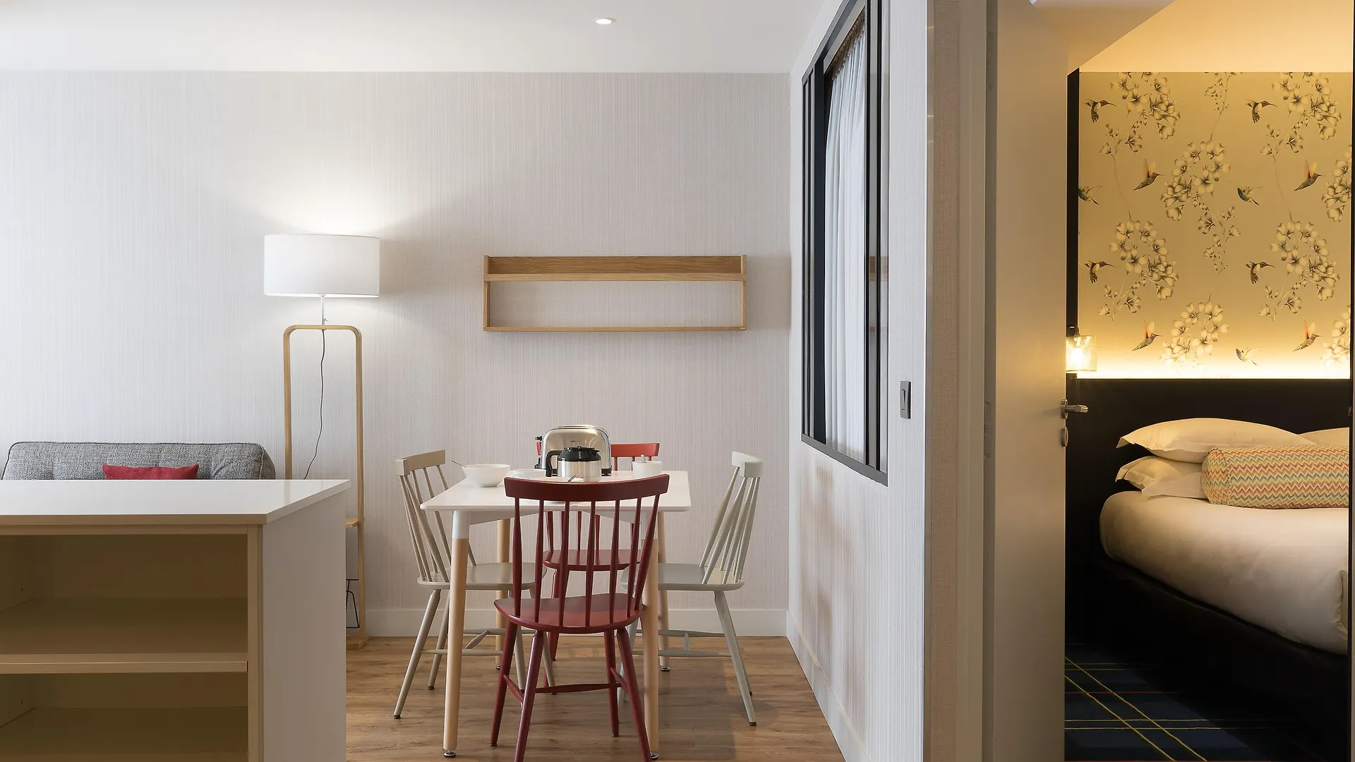 Aparthotel Cadet 4*