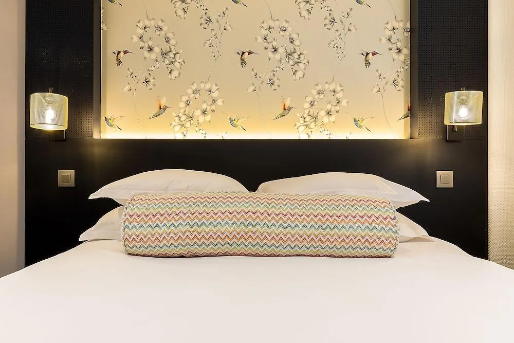 Cadet Aparthotel 4*